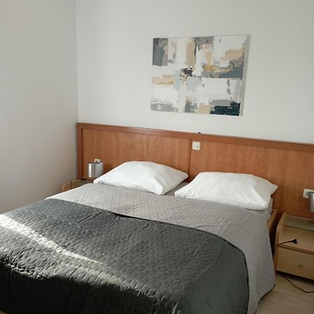 Apartments Frigan Maslenica Kültér fotó