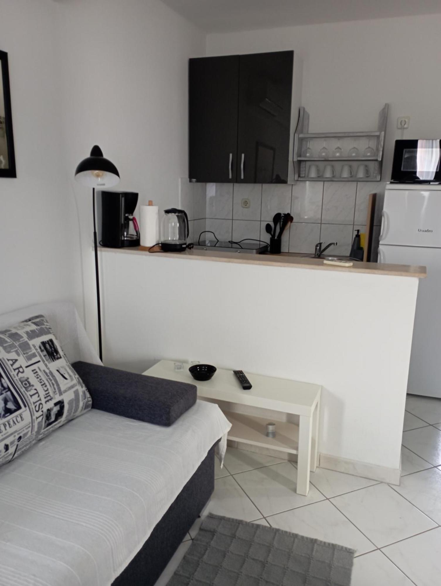 Apartments Frigan Maslenica Kültér fotó